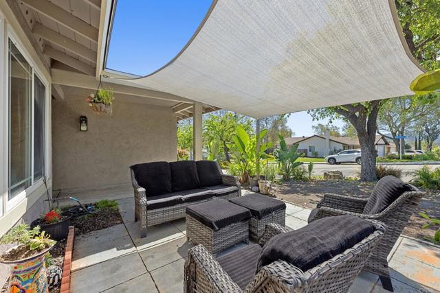 552 Monterey Cir