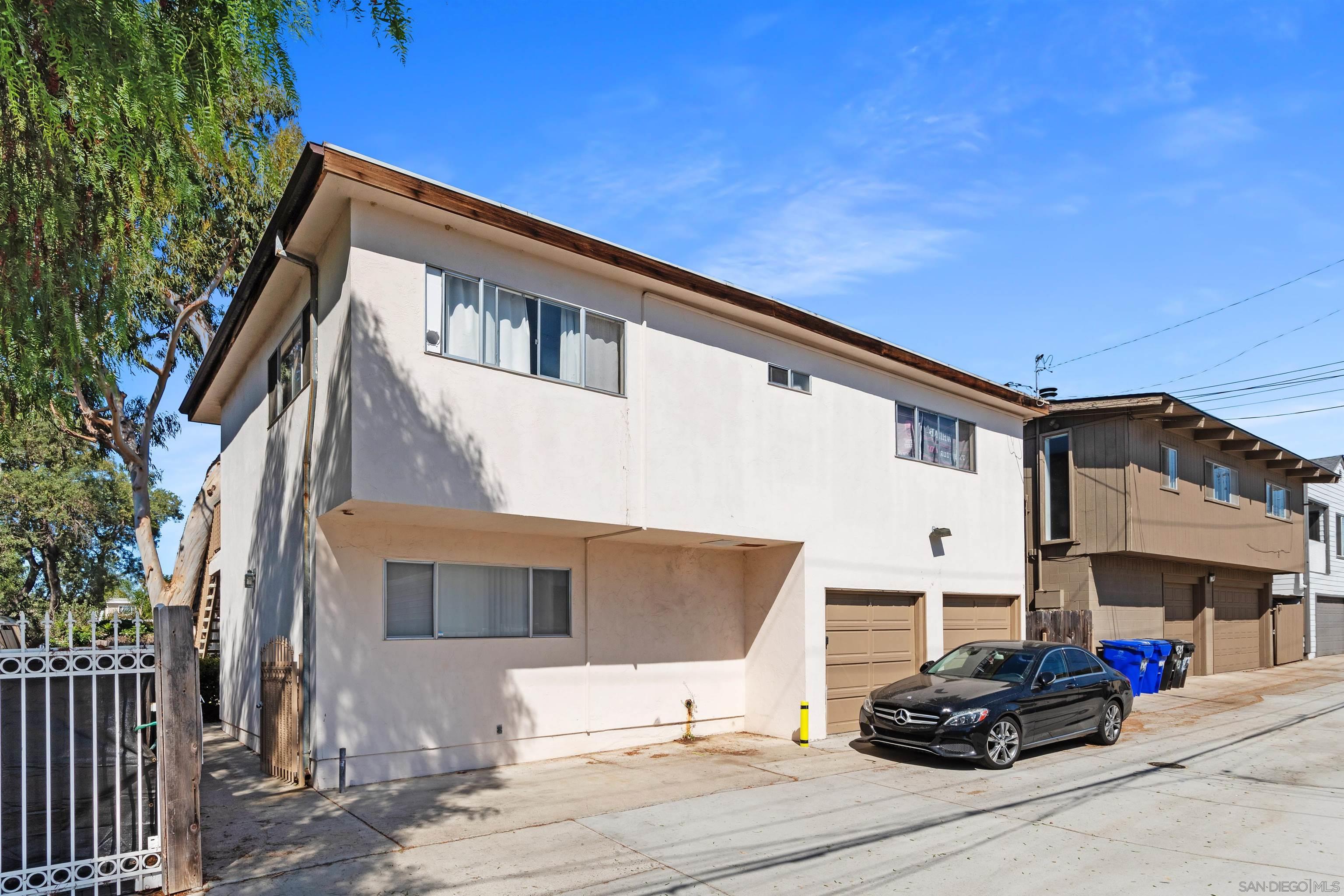 1517 Reed