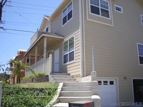 3012  Rosecrans St San Diego CA 92110