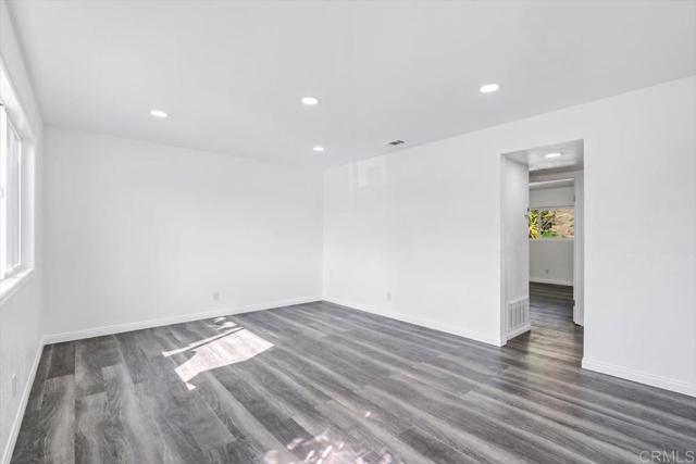 282 lustrosos Street