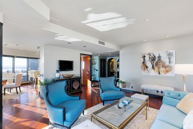200 Harbor Dr
