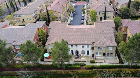 7770  Via Belfiore  5 San Diego CA 92129