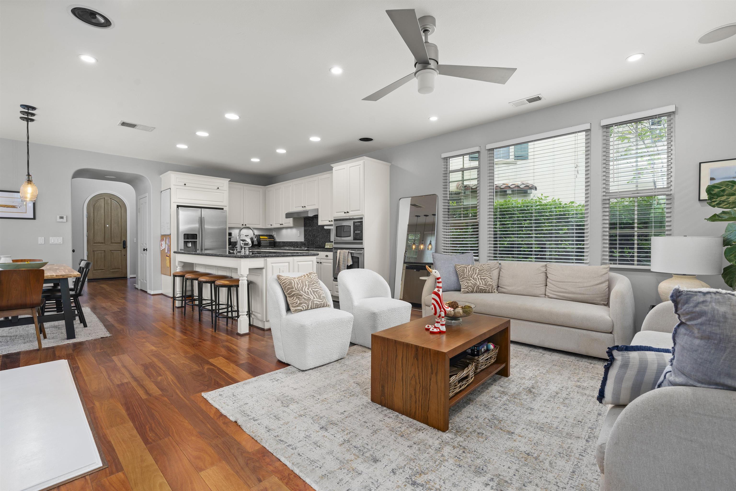 5869 Cape Jewels Trail