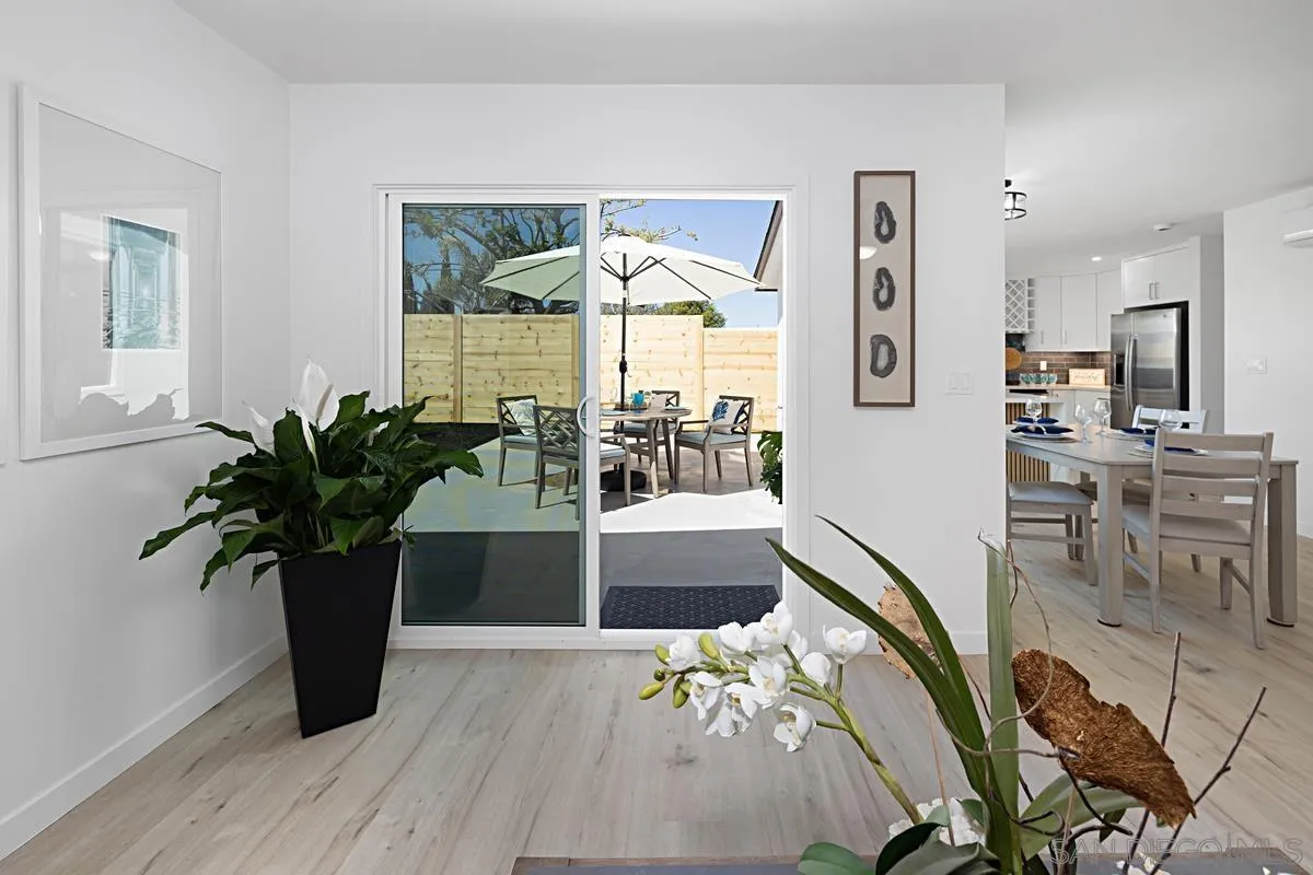 San Diego, California 92117, United States, 4 Bedrooms Bedrooms, ,2 BathroomsBathrooms,Residential,Active,106223