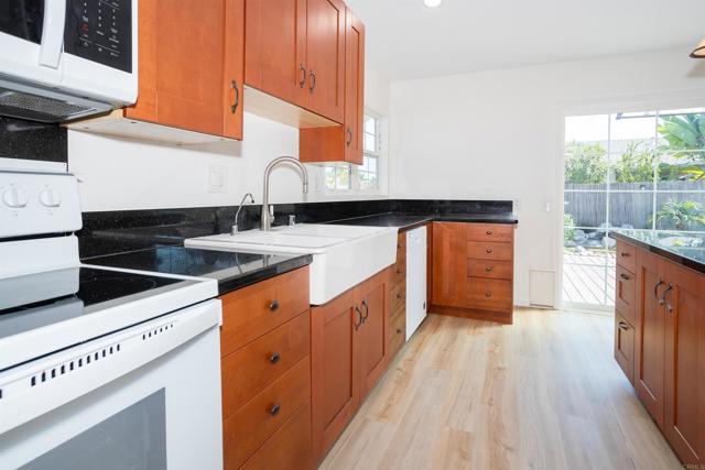 3799 Mulberry Street