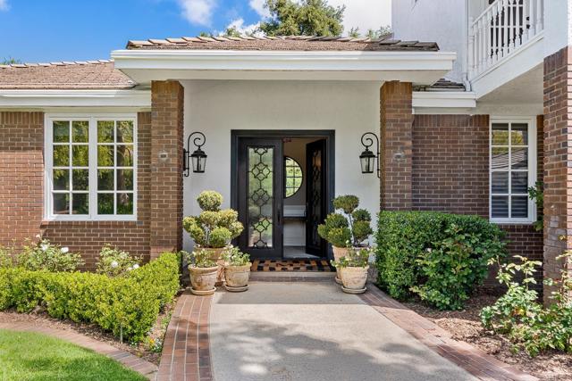 5135 Island Forest Place