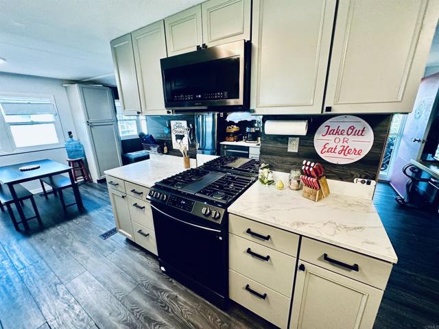 8301 Mission Gorge