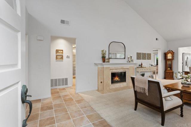 7414 Lantana