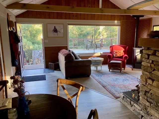 8 Pine Creek Rd