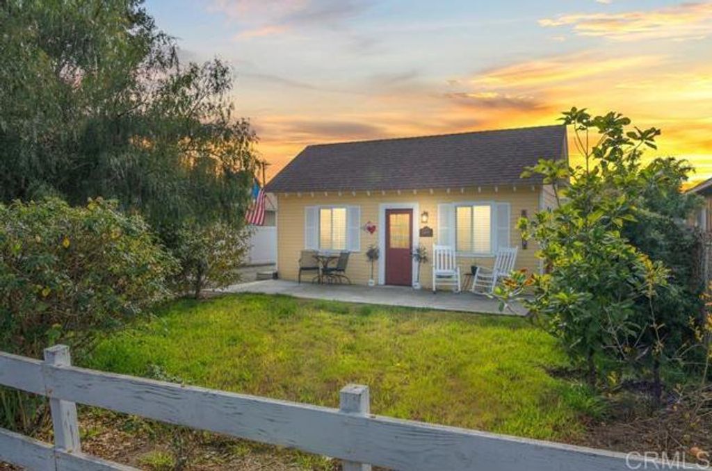 Photo for 24695 1st Avenue, Murrieta, CA 92562 (MLS # NDP2400972)