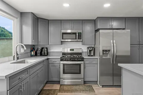 2933 Demeter Way, San Diego, CA 92139 - #: 250022948