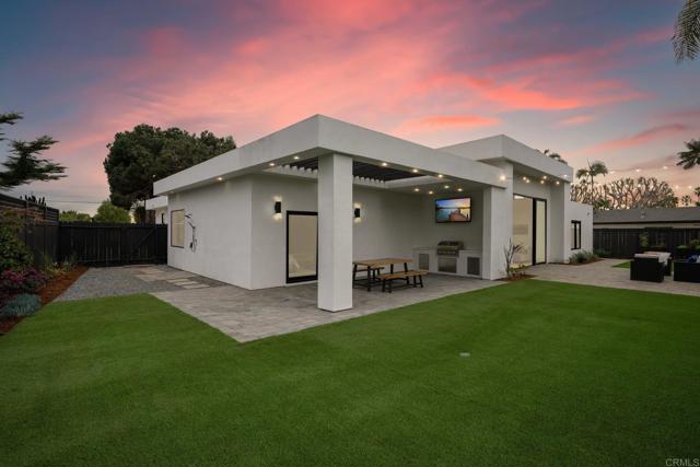 810 Seabright Lane
