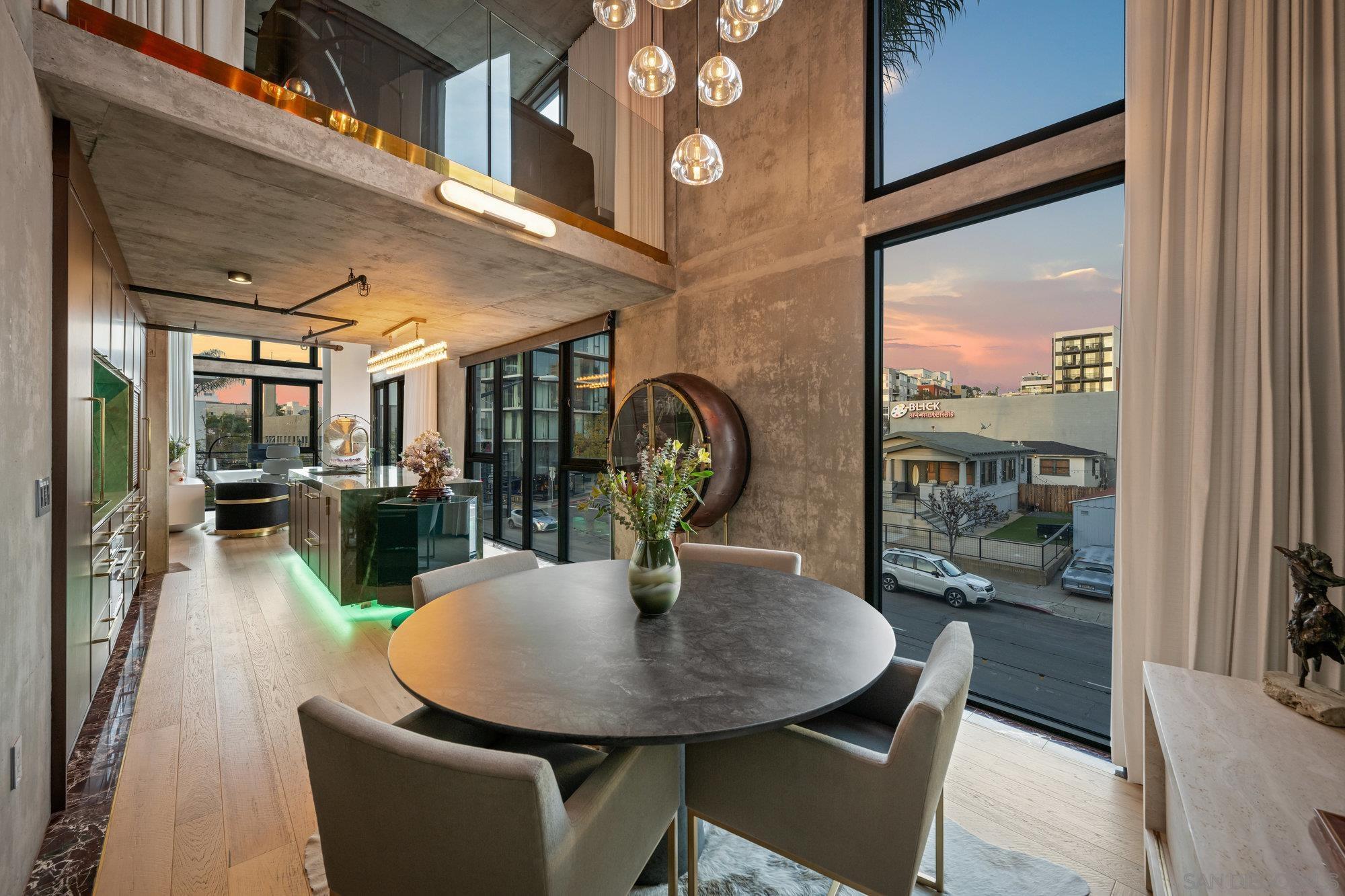 1780 Kettner Blvd 305