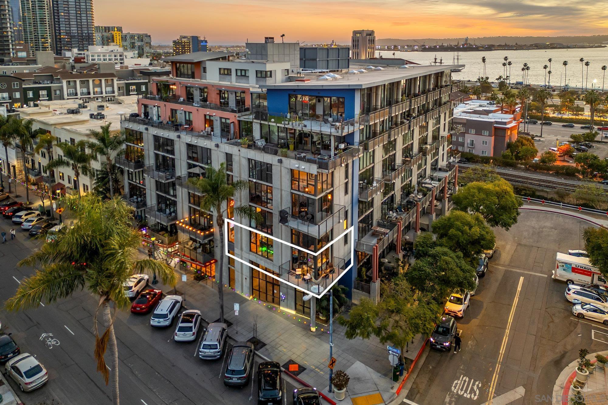1780 Kettner Blvd 305