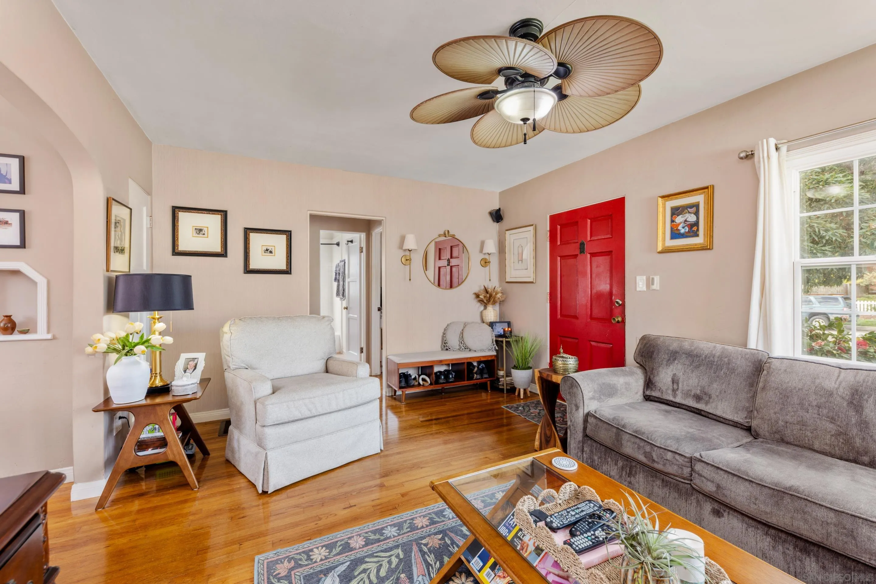 San Diego, California 92109, United States, 2 Bedrooms Bedrooms, ,1 BathroomBathrooms,Residential,Pending,5009