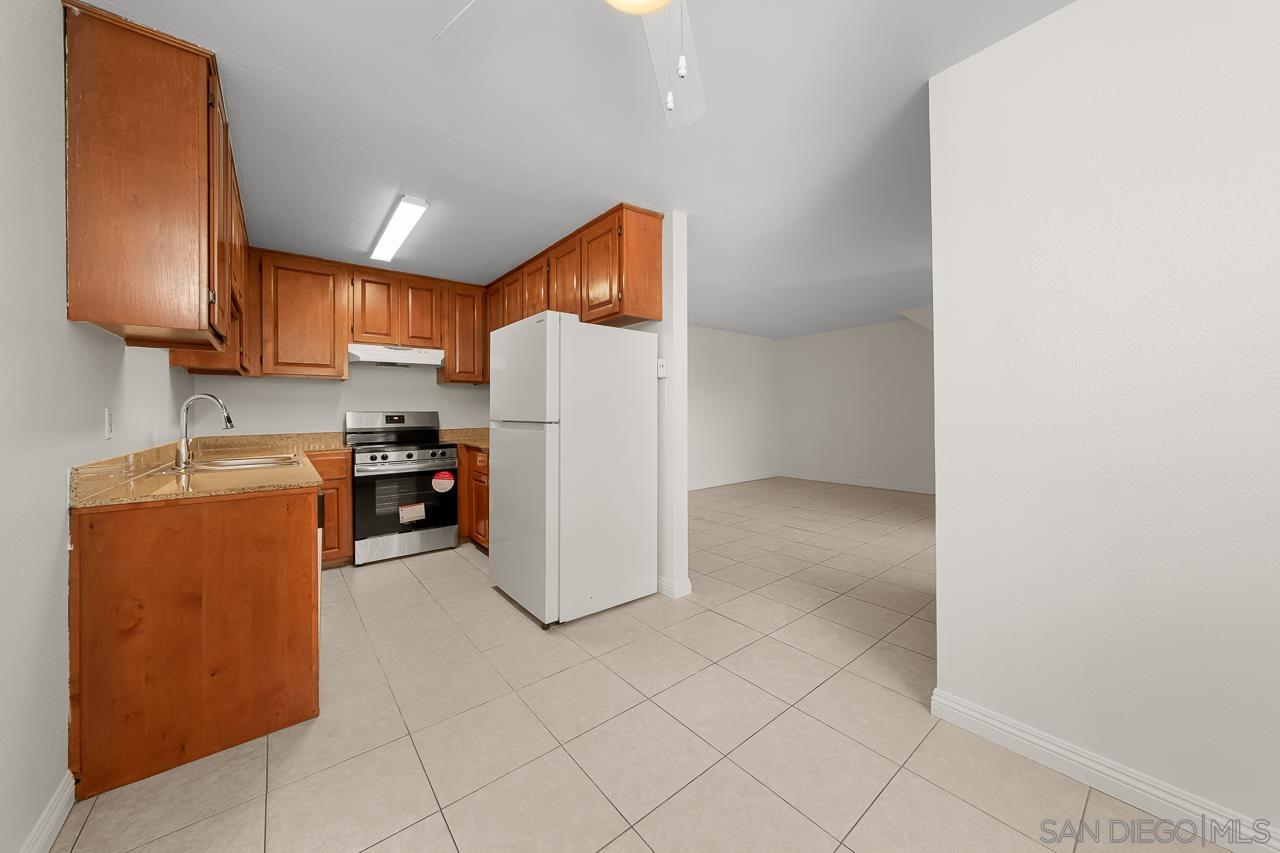 3557 KENORA DR 33