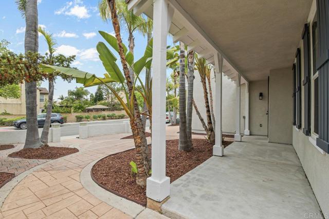2413 Paseo Los Gatos