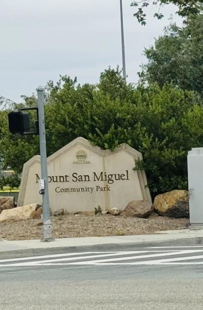 2413 Paseo Los Gatos