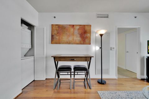 Tiny photo for 425 W Beech St #1205, San Diego, CA 92101 (MLS # 250024310)