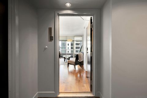 Tiny photo for 425 W Beech St #1205, San Diego, CA 92101 (MLS # 250024310)
