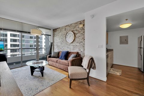 Tiny photo for 425 W Beech St #1205, San Diego, CA 92101 (MLS # 250024310)