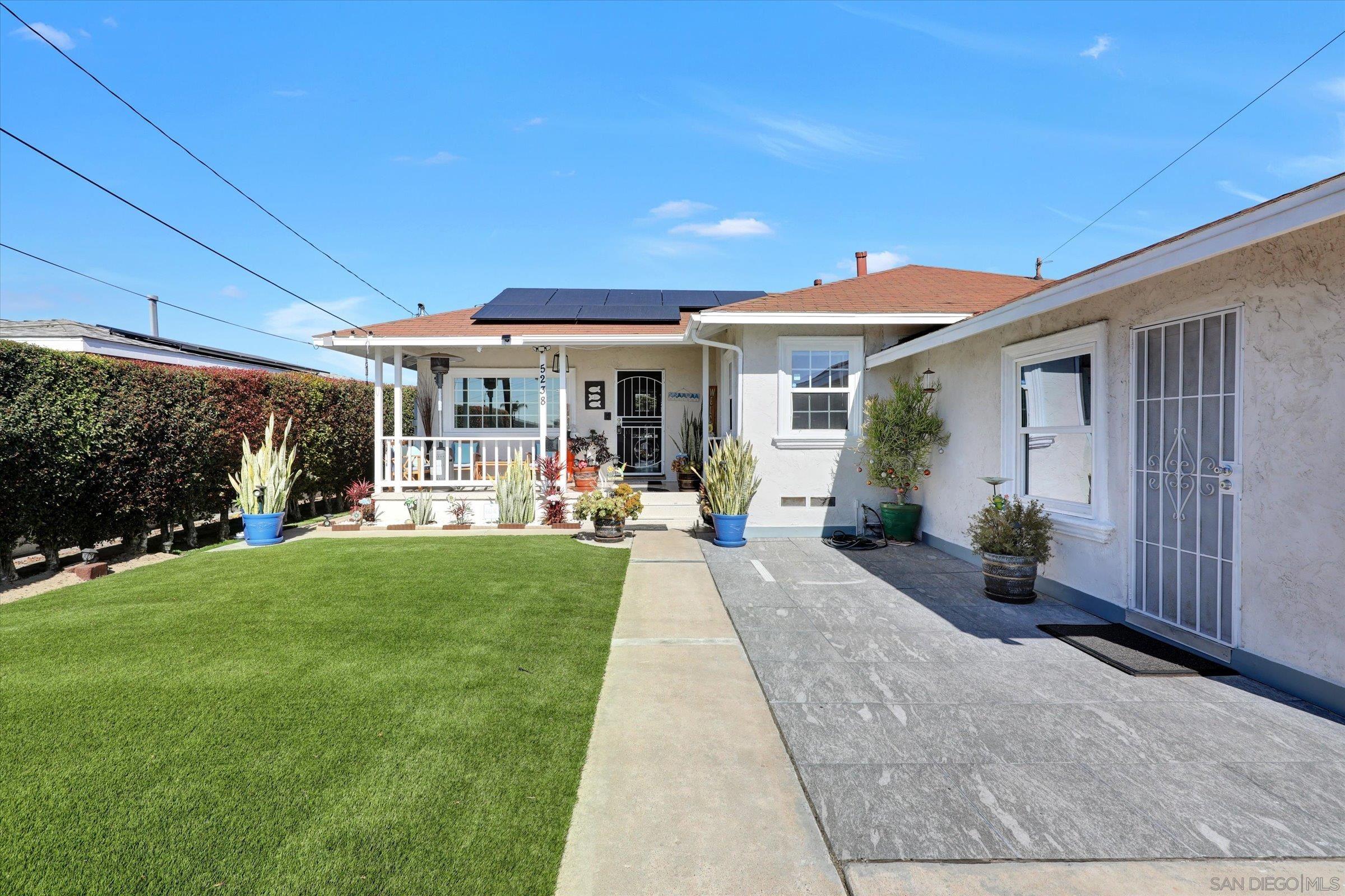 5238 Cervantes Ave