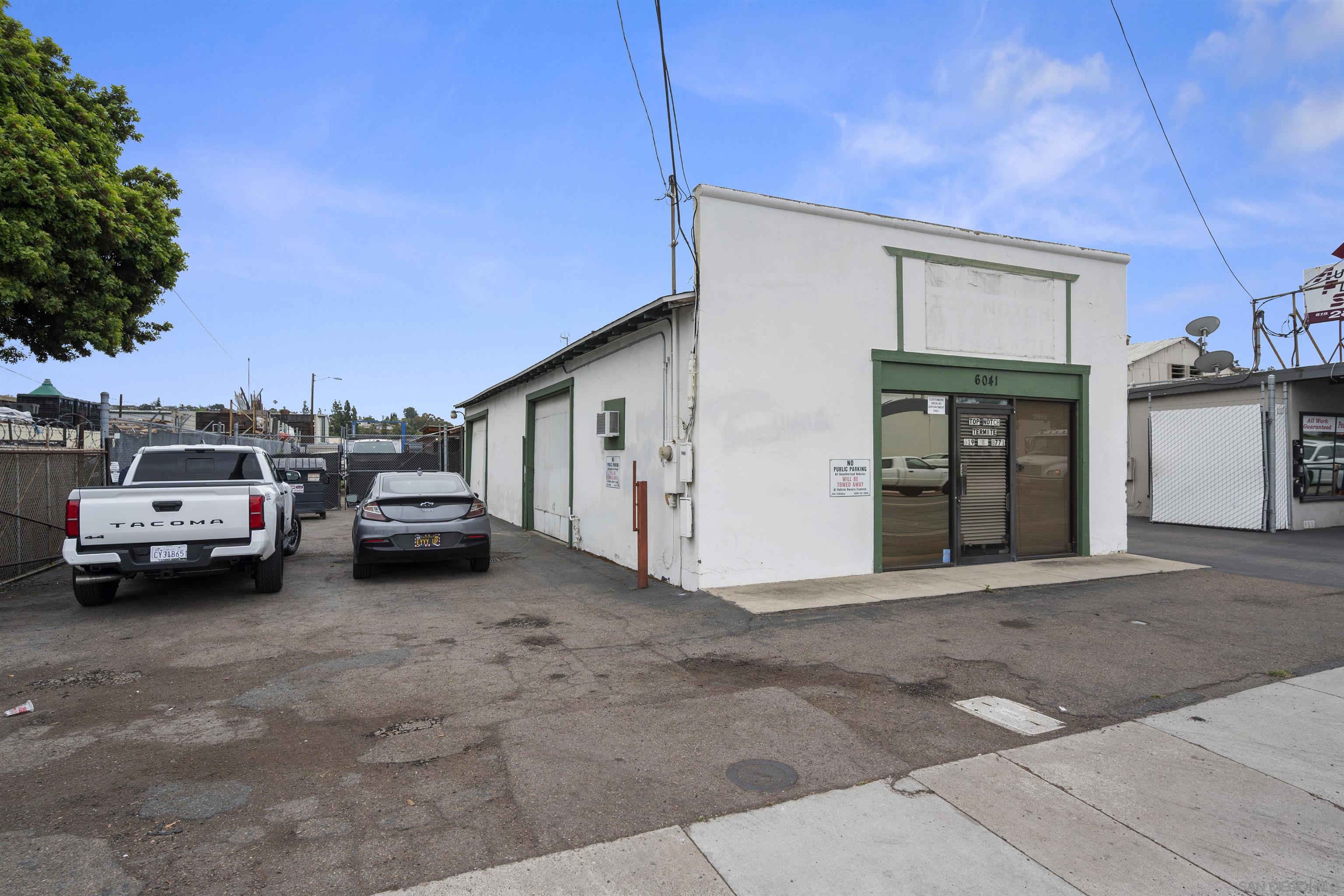 6041 Fairmont Ave
