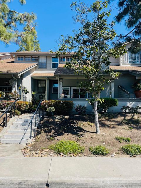 3111  Old Bridgeport Way San Diego CA 92111