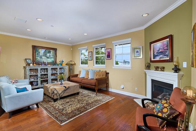 2744 Carlsbad Blvd.