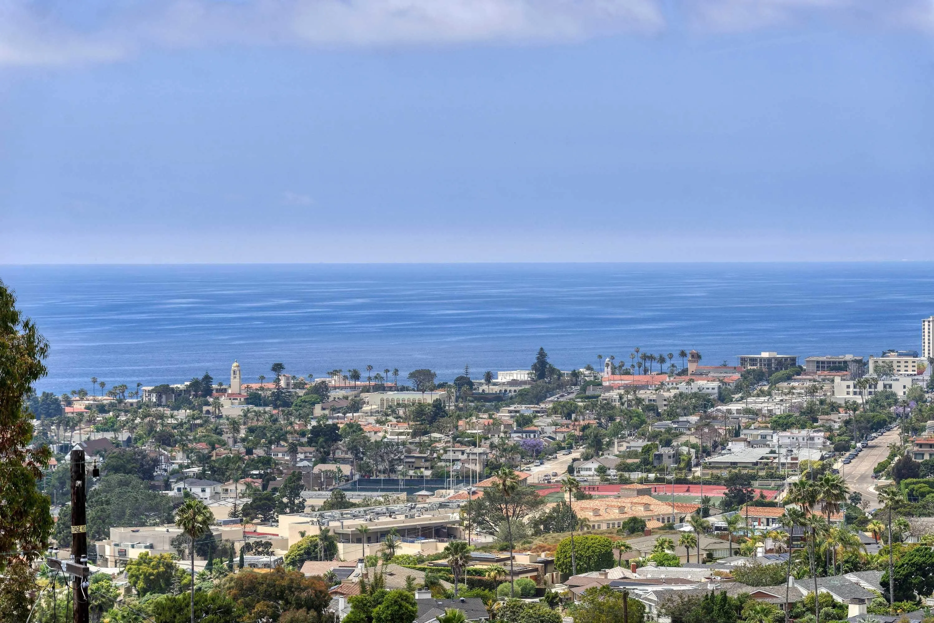 La Jolla, California 92037, United States, 3 Bedrooms Bedrooms, ,2 BathroomsBathrooms,Residential,Pending,28769