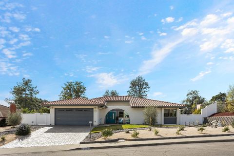 17852  Frondoso Dr San Diego CA 92128