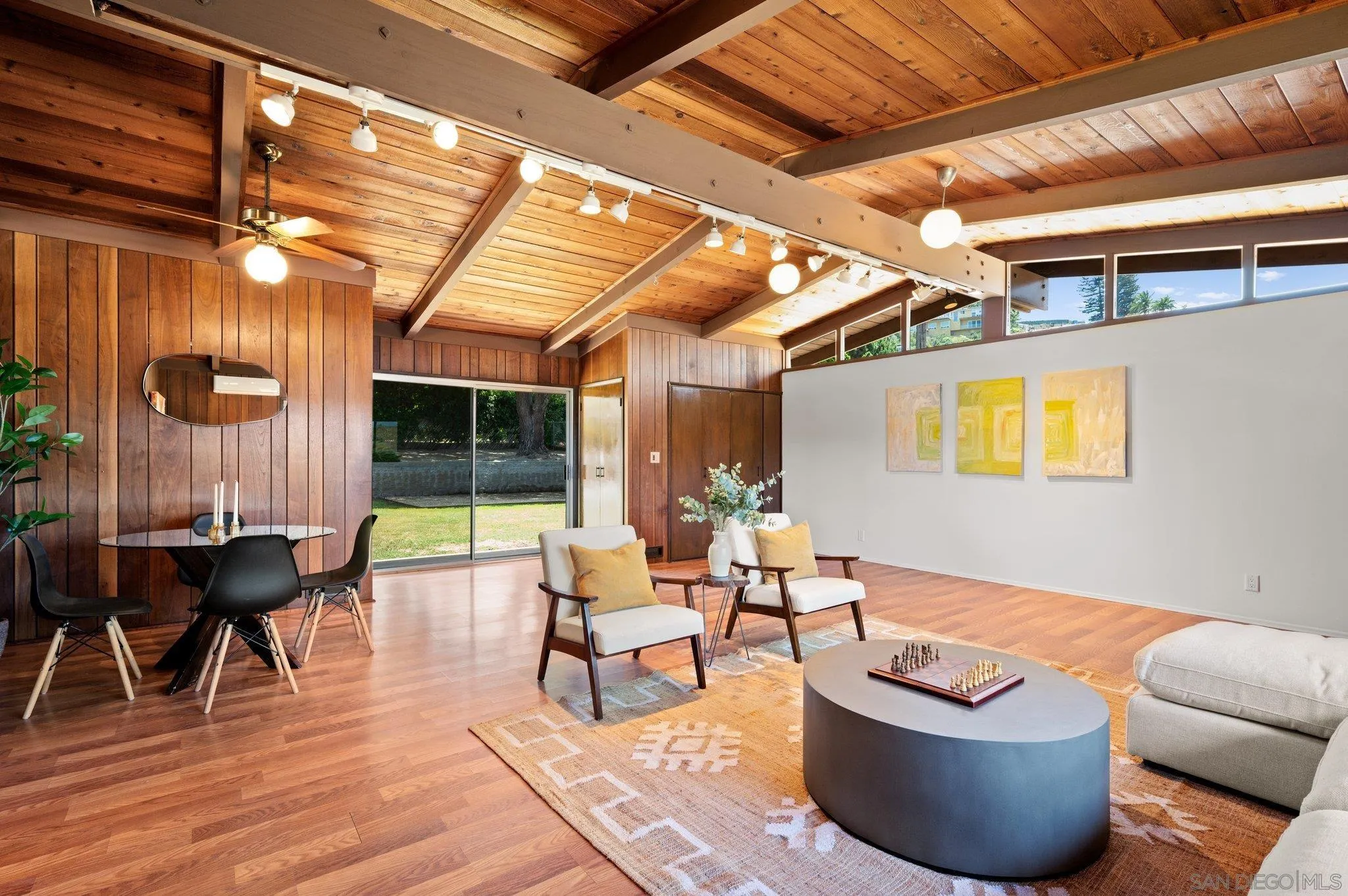 La Jolla, California 92037, United States, 3 Bedrooms Bedrooms, ,2 BathroomsBathrooms,Residential,Active,131777