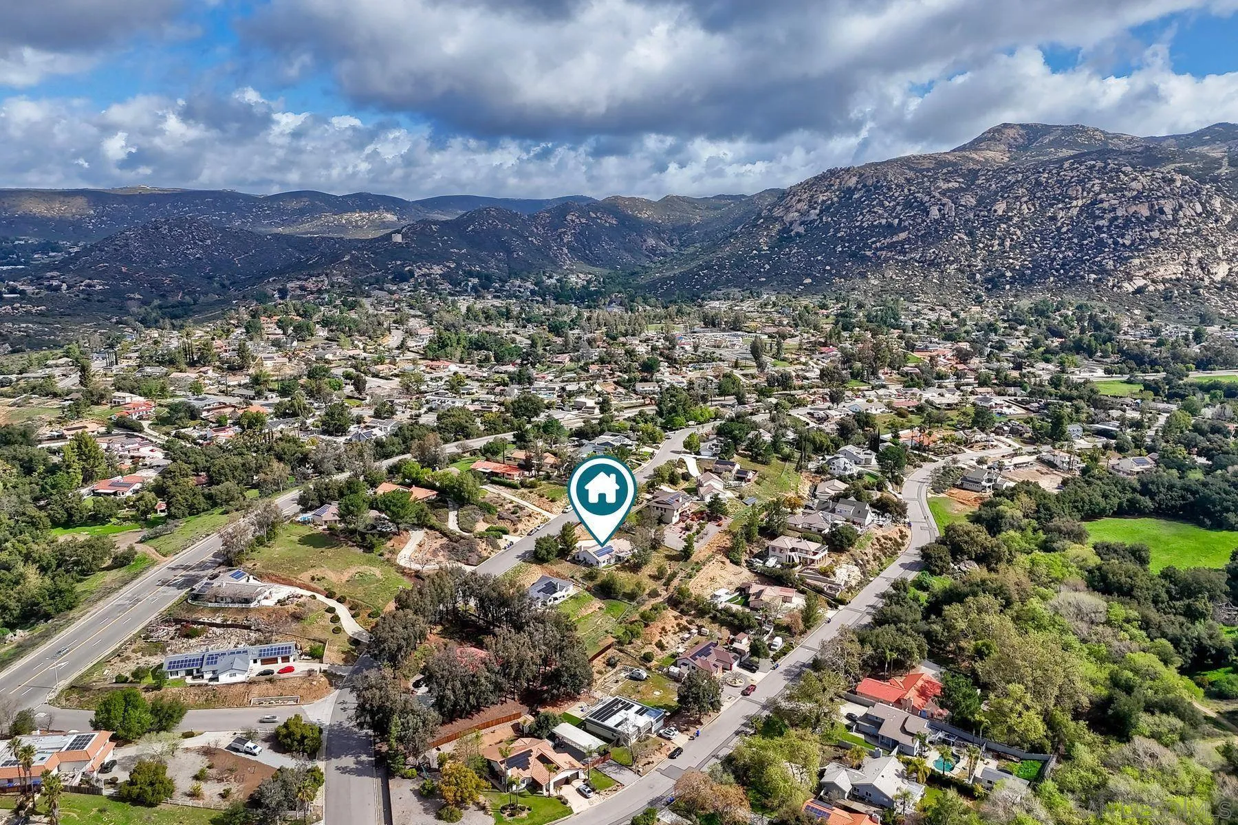 Ramona, California 92065, United States, 3 Bedrooms Bedrooms, ,2 BathroomsBathrooms,Residential,Active,98925