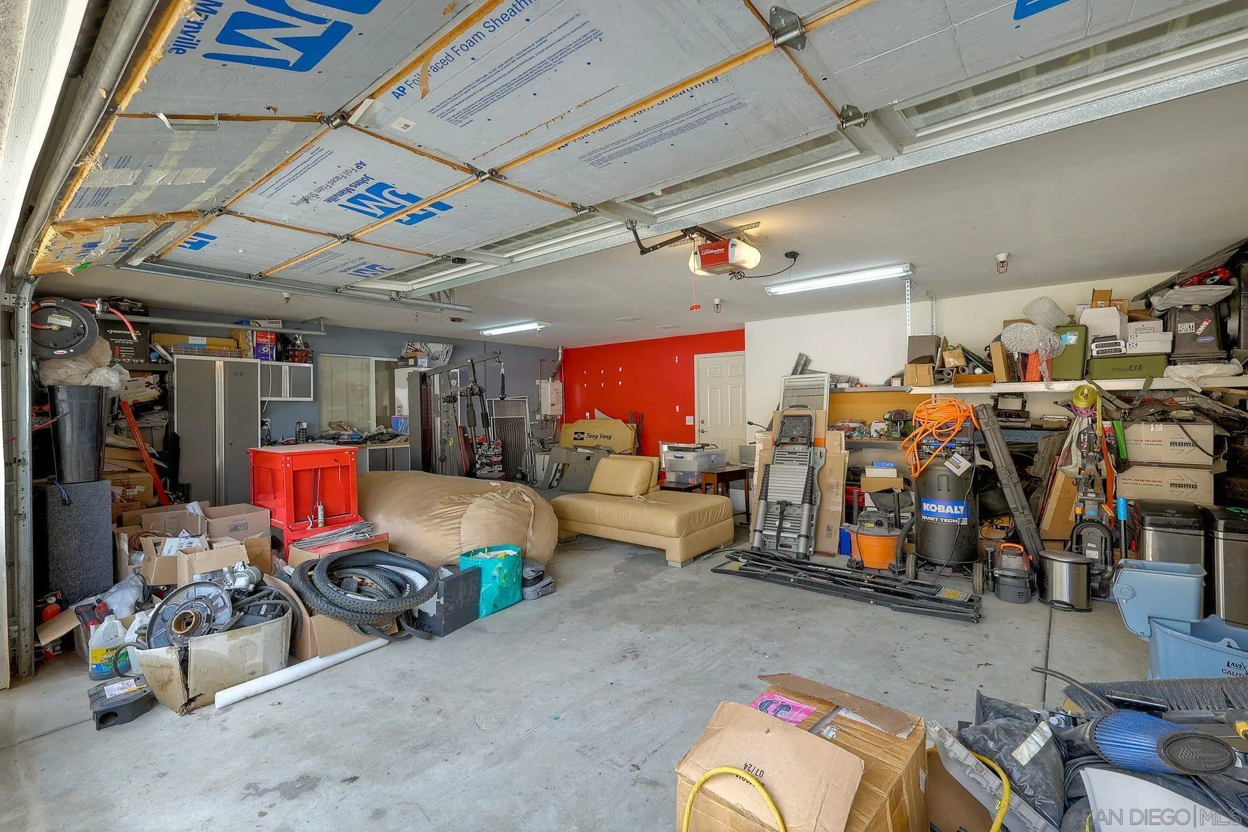 Ramona, California 92065, United States, 3 Bedrooms Bedrooms, ,2 BathroomsBathrooms,Residential,Active,98925