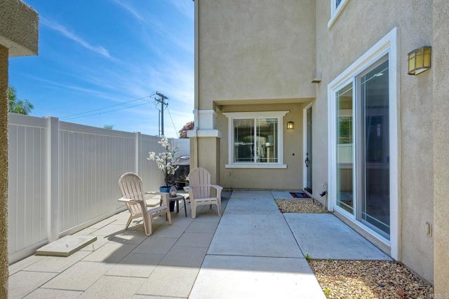 369 Borden Rd