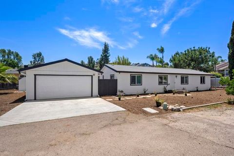 8620 Atlas View Drive Santee CA 92071