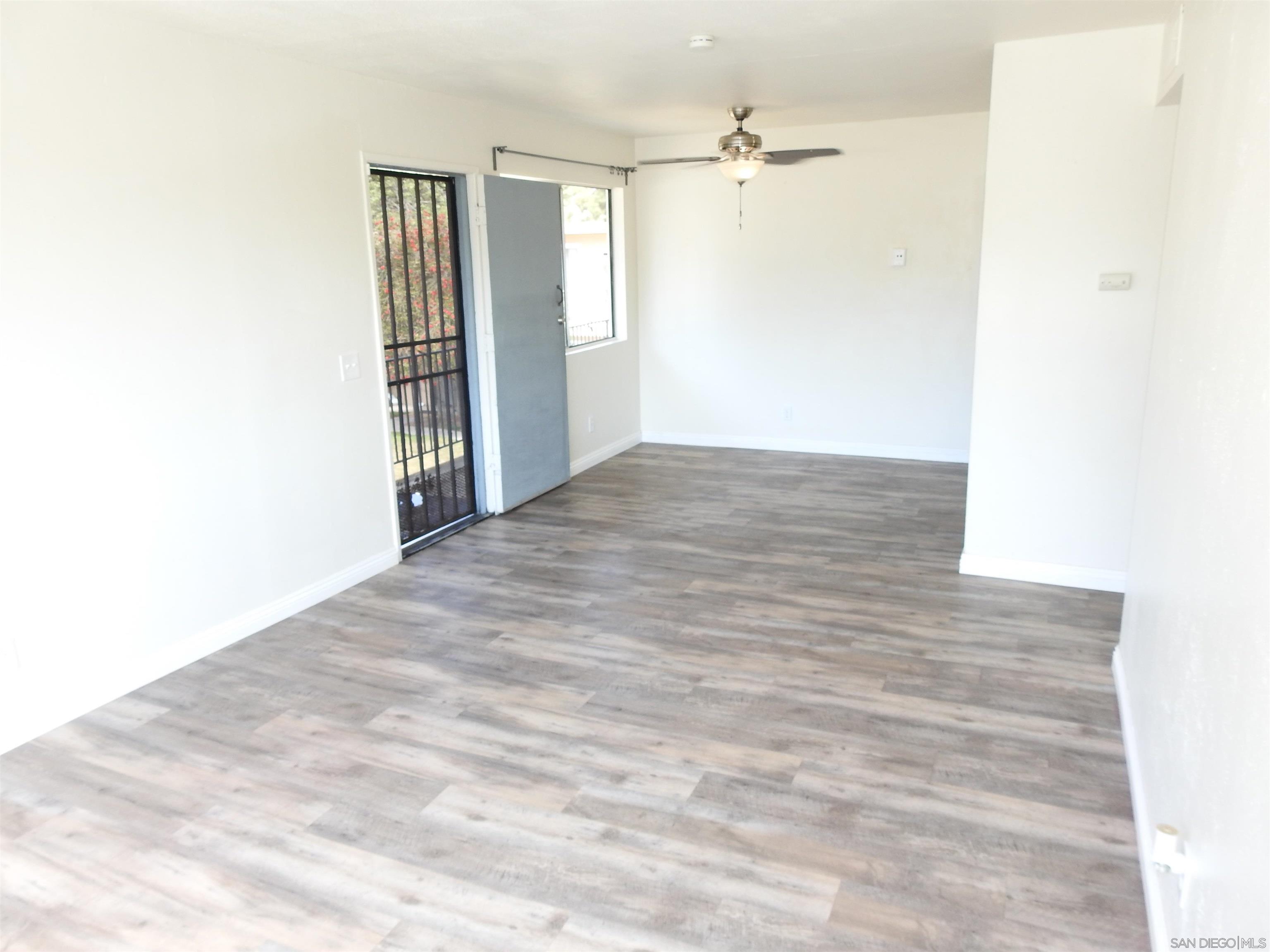 3516 Del Sol Blvd G