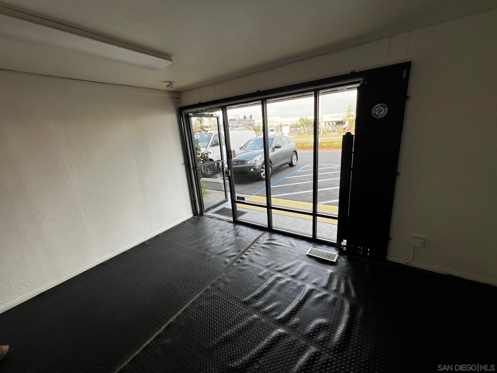 8855 Balboa Ave. #C