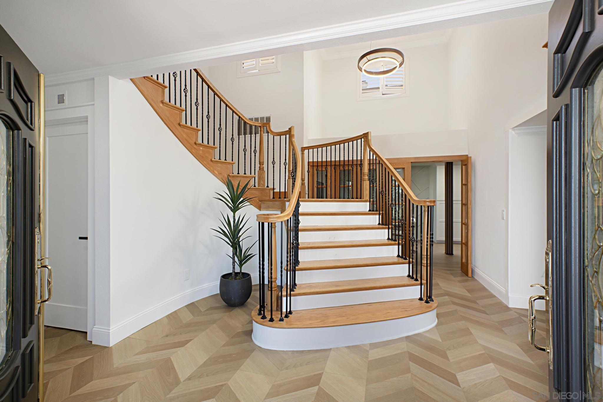 4367 Summit Drive .