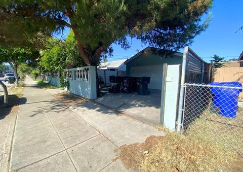 411  33rd St San Diego CA 92102