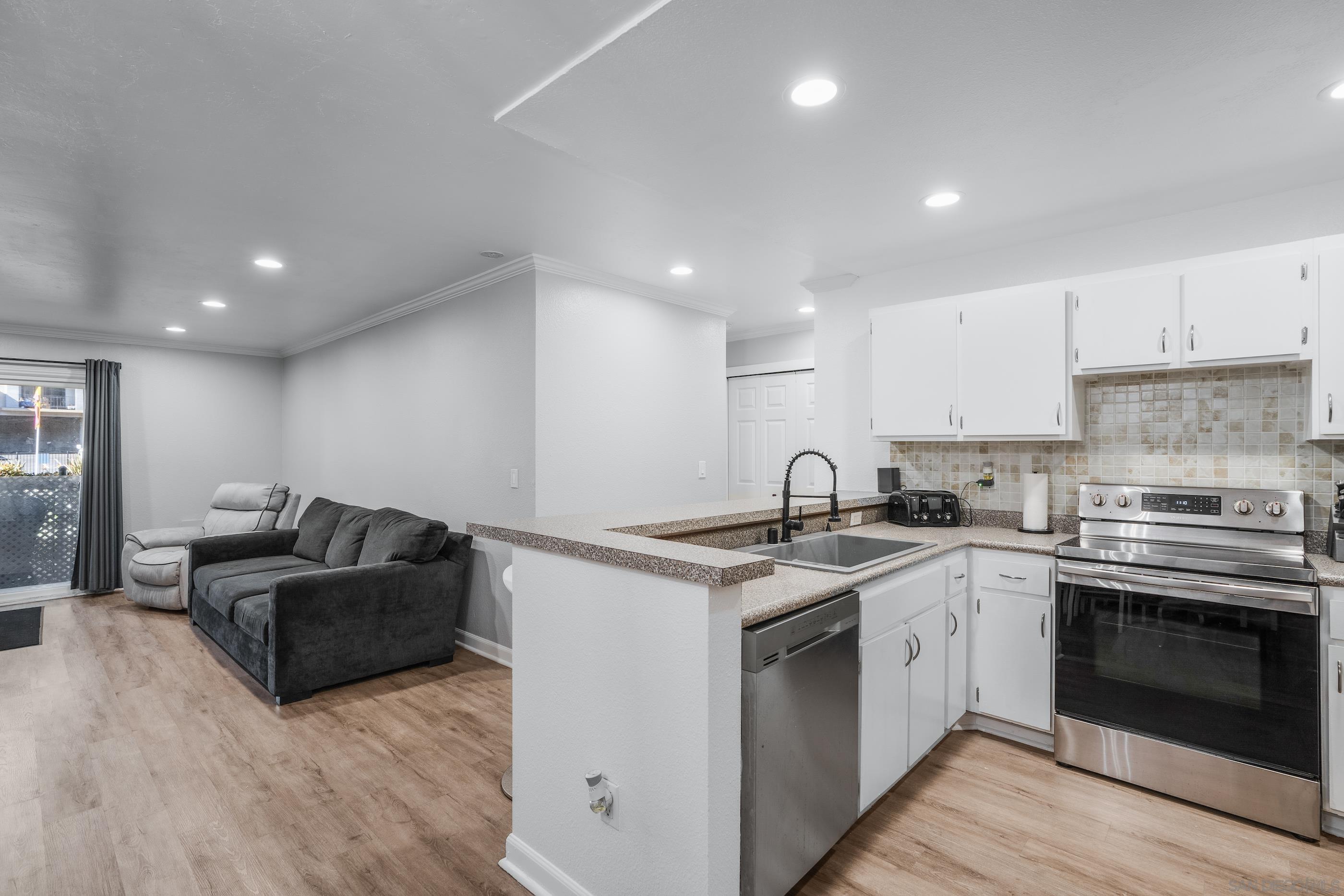 6275 Rancho Mission 105