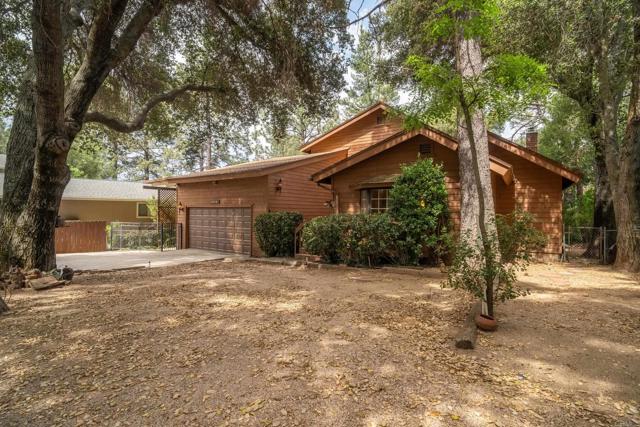 8516 Valley View Trl