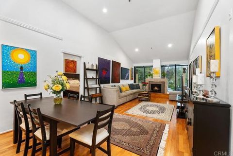 270 Cagney Ln Newport Beach CA 92663