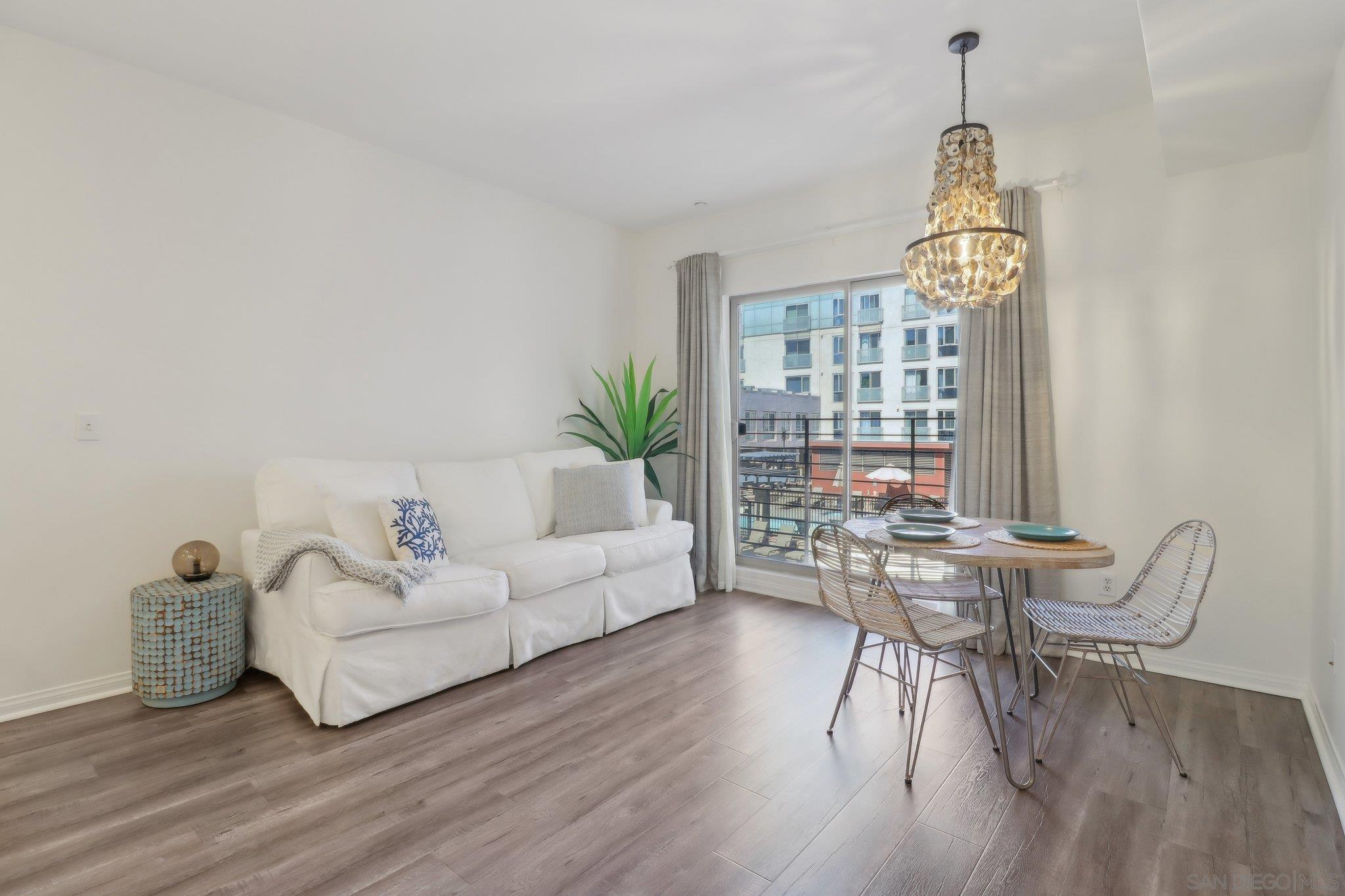 450 J St 4101