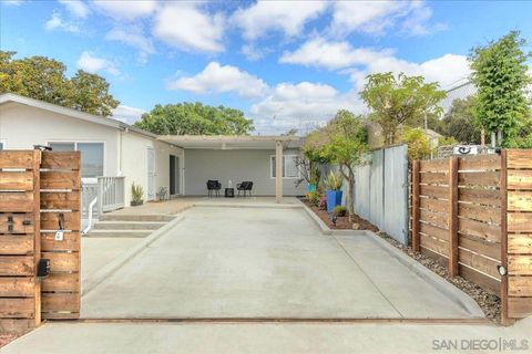 3722  Z St San Diego CA 92113