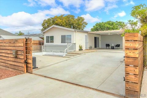 3722  Z St San Diego CA 92113