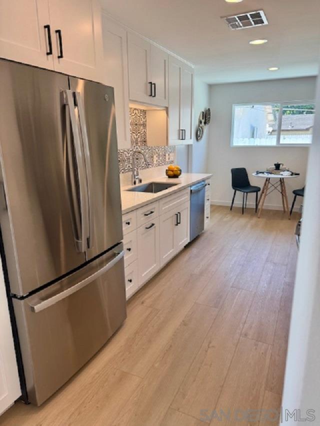 1134 Dearborn Dr