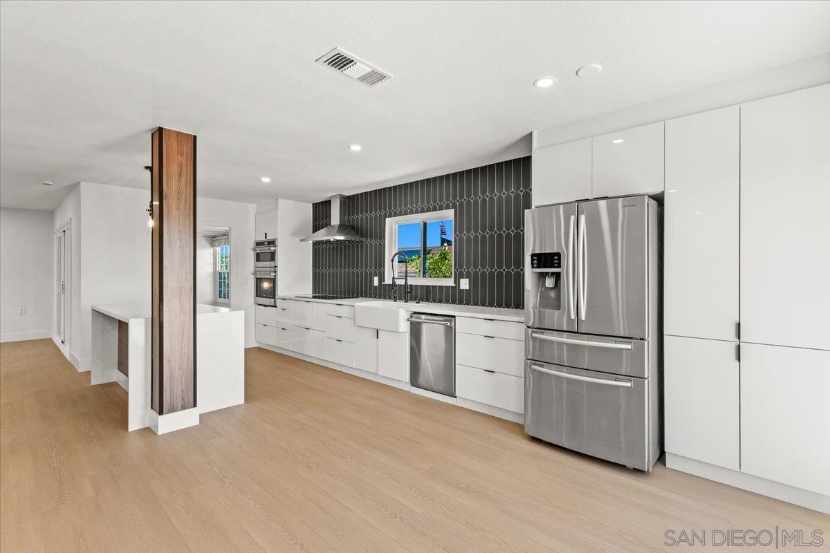 16413 Roca Dr