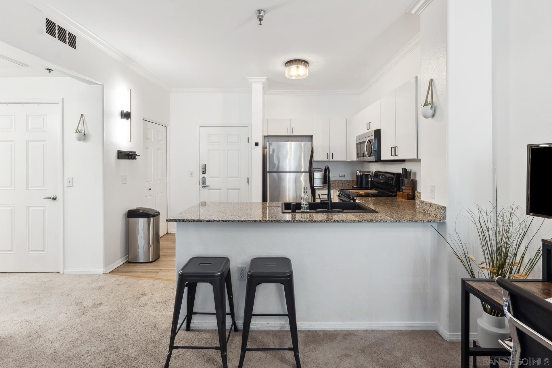 1642 7Th Ave 223