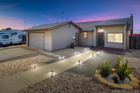 9956  Cleary St Santee CA 92071